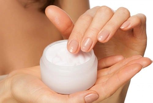 Preparing your skin before using an epilator.